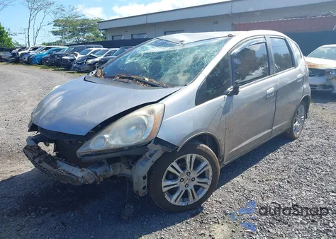 2010 Honda Fit Sport из США, поврежденный, VIN JHMGE8H48AC004043